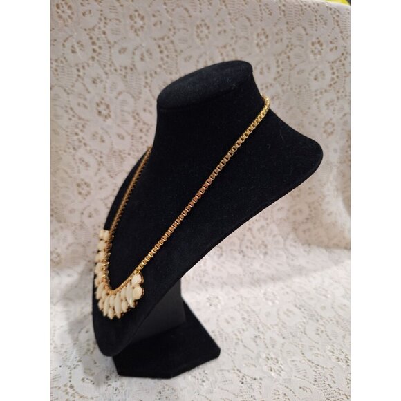 EUC Kate Spade Gold-Tone Chunky Statement Necklace With Cream Gemstones - Picture 2 of 3